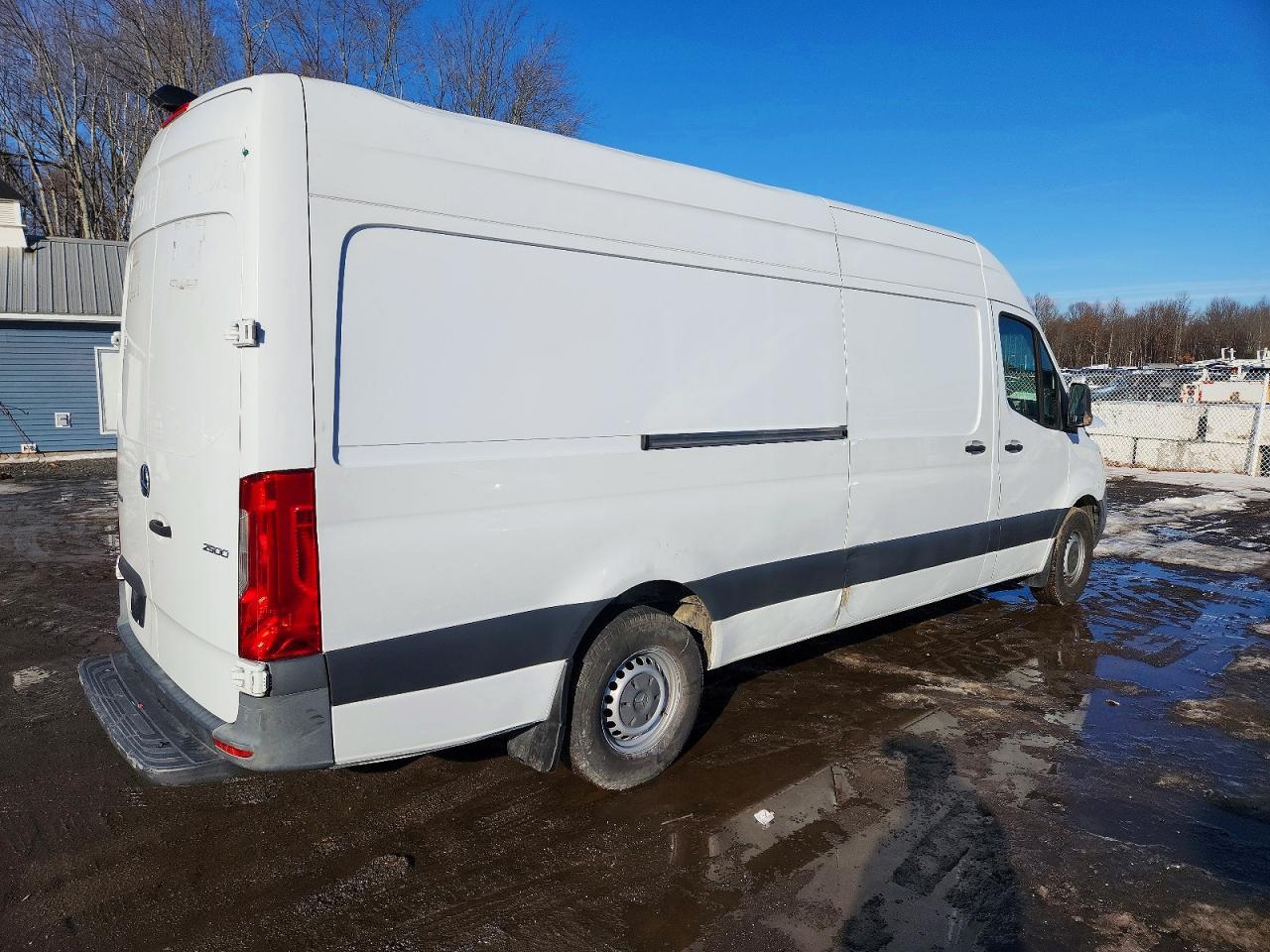 2021 Mercedes-Benz Sprinter VIN W1W40CHY8MT052188 photo 3