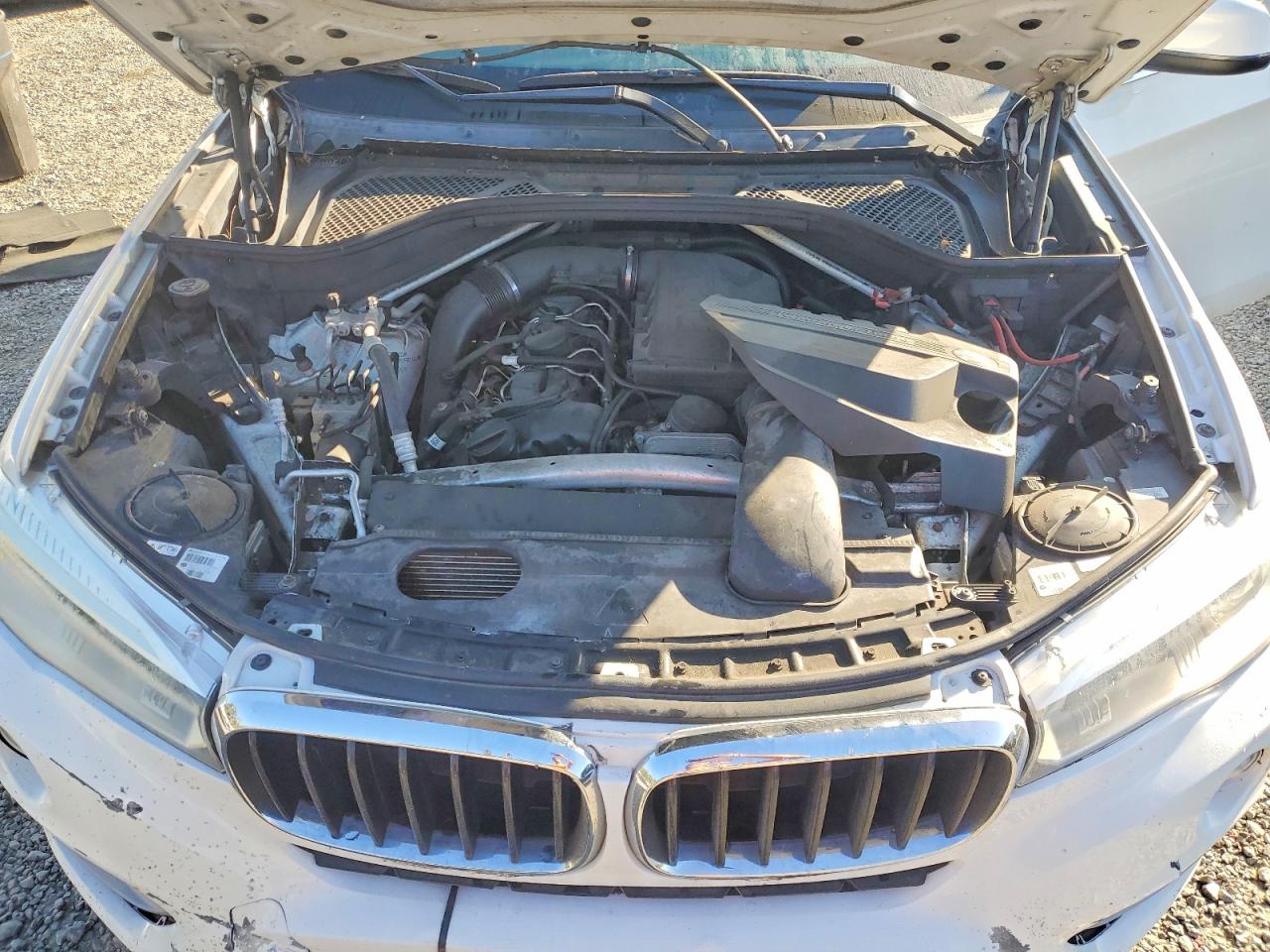 2016 BMW X6 VIN 5UXKU0C50G0F92144 photo 12