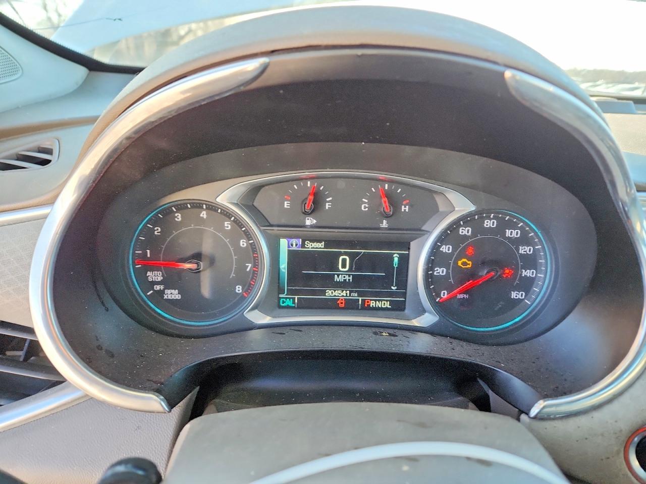 2018 Chev Malibu VIN 1G1ZD5ST8JF184725 photo 9