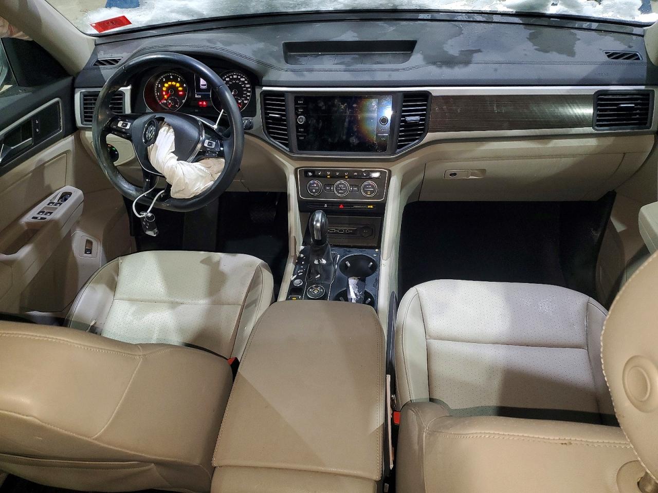 2020 Volkswagen Atlas VIN 1V2UR2CA7LC505767 photo 8