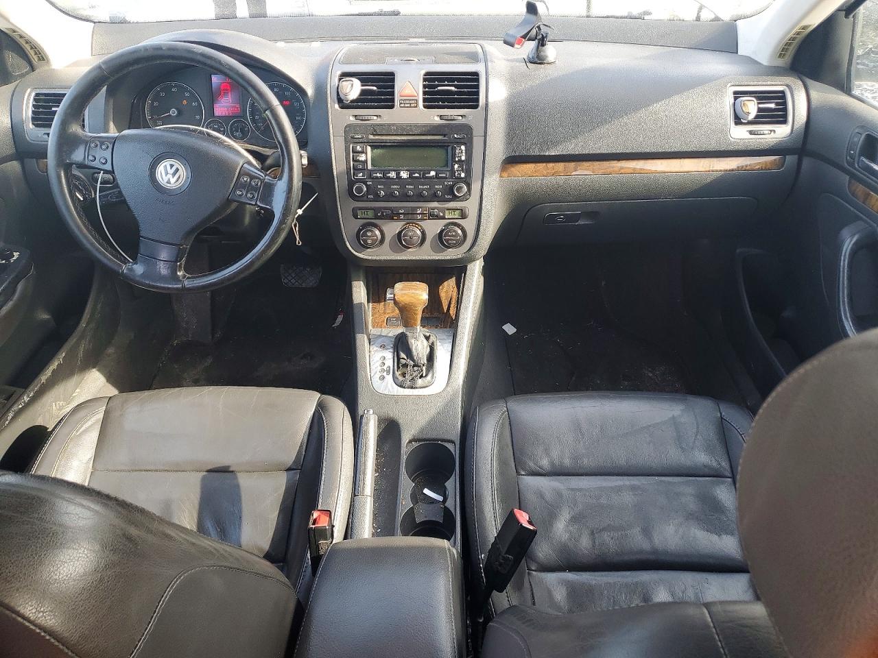 2005 Volkswagen Jetta VIN 3VWDF71K35M646790 photo 8