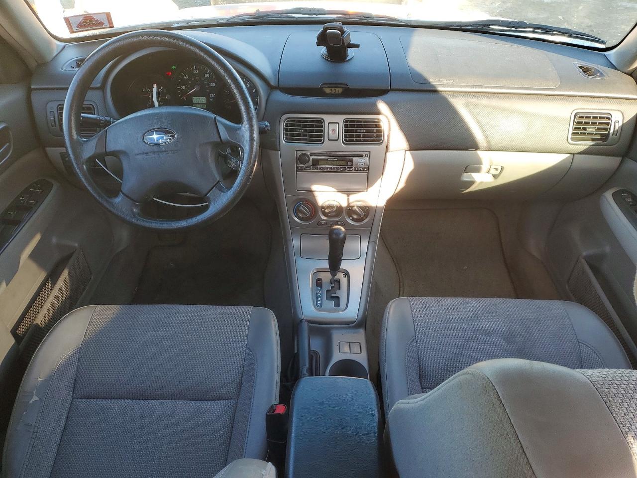2004 Subaru Forester VIN JF1SG63684H742151 photo 8