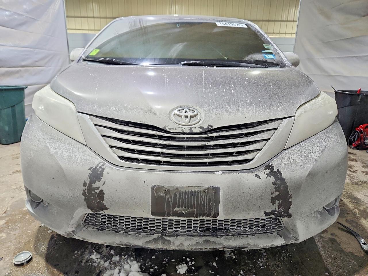 2015 Toyota All models VIN 5TDJK3DC3FS105402 photo 5