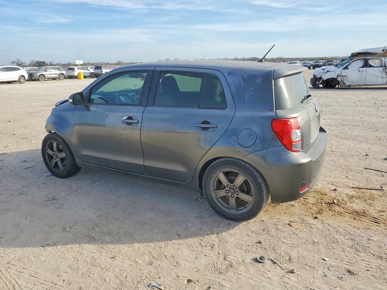 2012 Scion Xd release VIN JTKKU4B43C1018214 photo 2