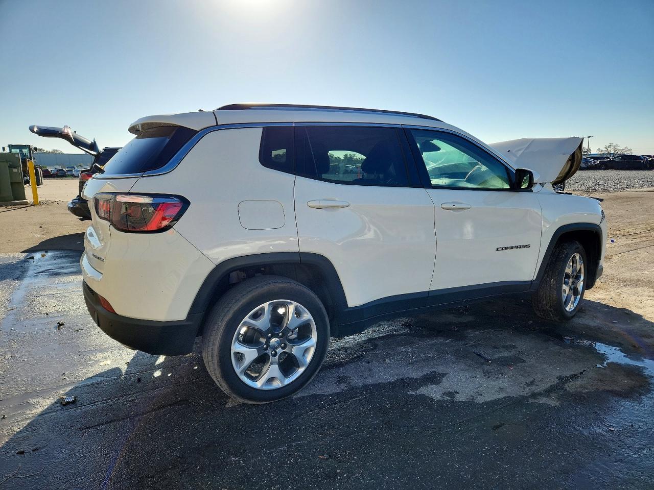 2021 Jeep Compass VIN 3C4NJDCB2MT527473 photo 3