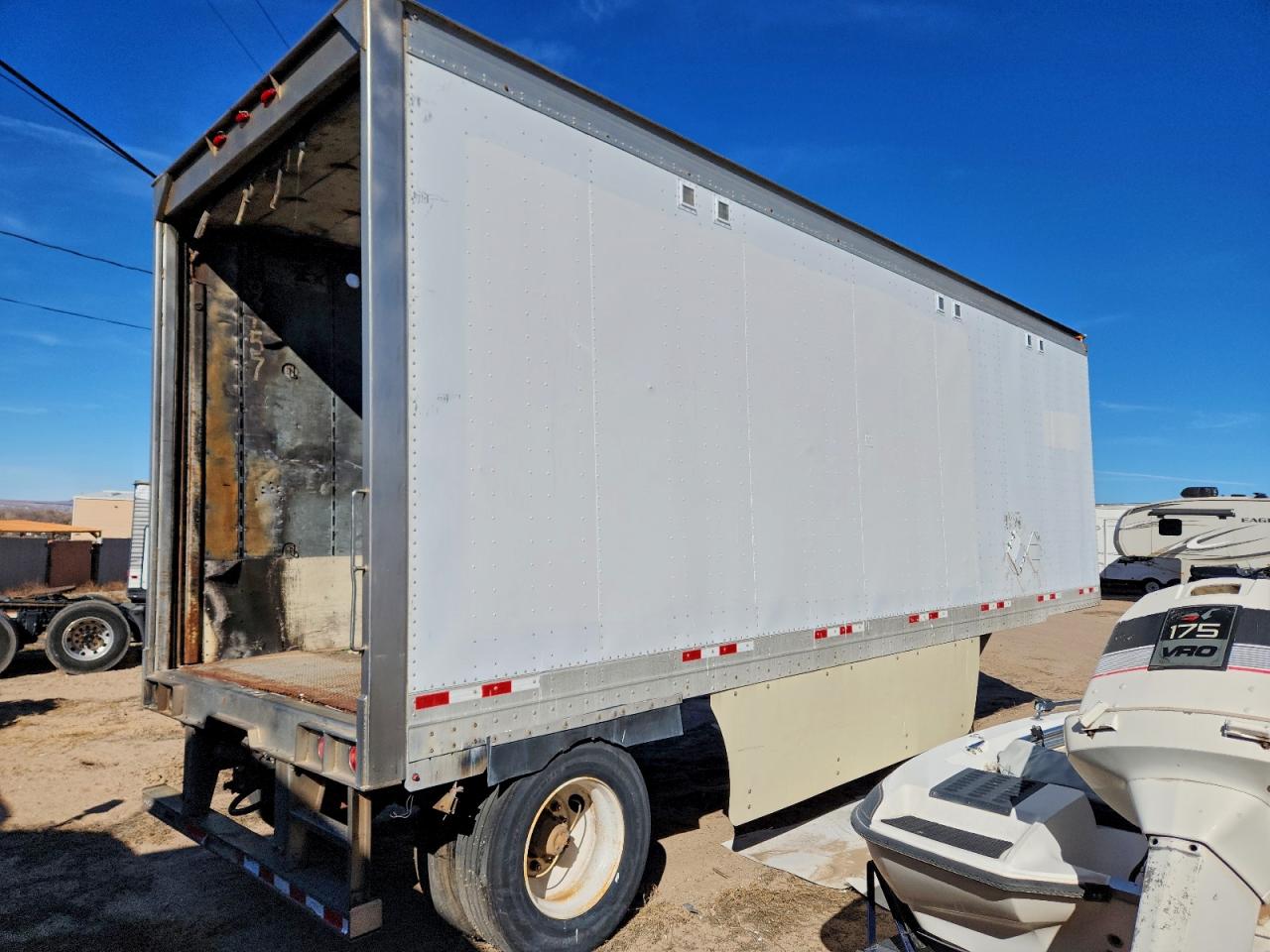 2009 GGSD Dry van tr VIN 1GRAA561X9K207159 photo 4