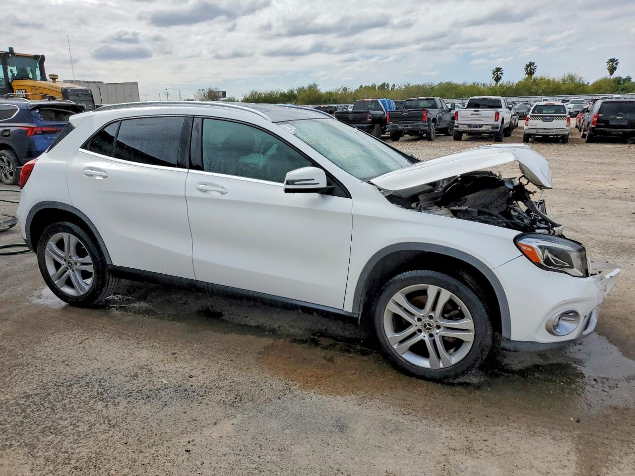 2020 MERCEDES-BENZ Gla-class VIN WDCTG4EB8LJ665053 photo 4