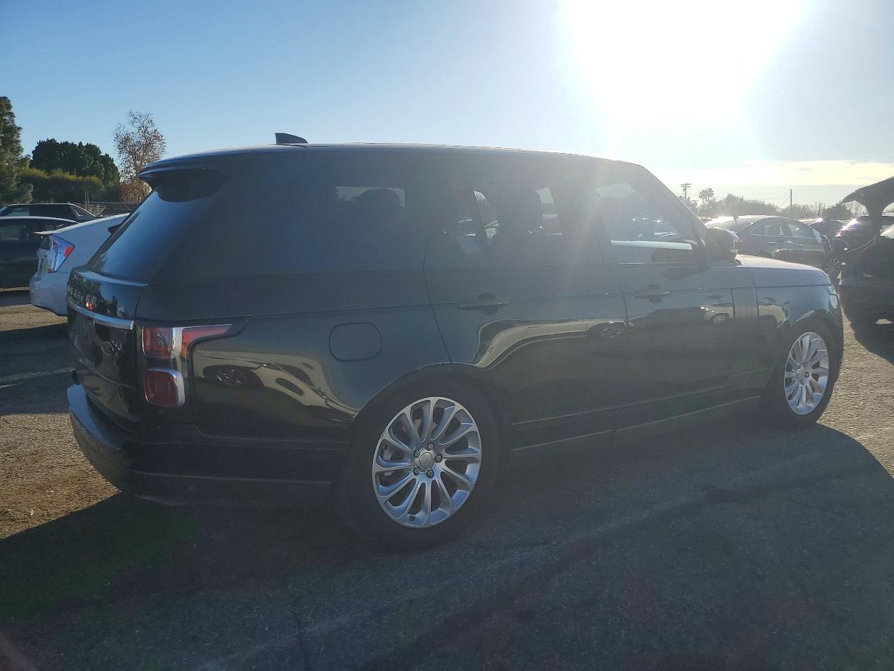 2018 Land Rangerover VIN SALGS2RKXJA381997 photo 3