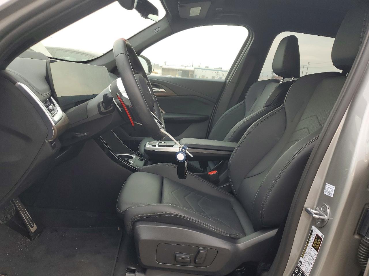 2024 BMW X1 m35i VIN WBX13EF04R5Z81937 photo 7