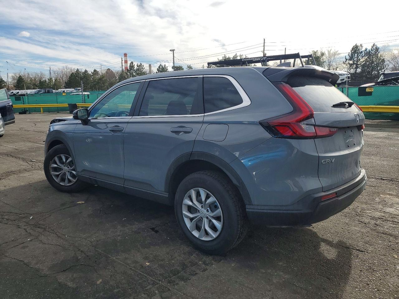 2026 Honda Crv VIN 2HKRS4H21TH428732 photo 2