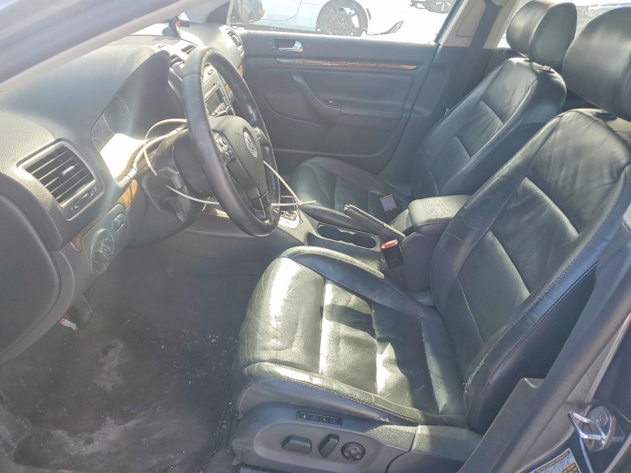 2005 Volkswagen Jetta VIN 3VWDF71K35M646790 photo 7