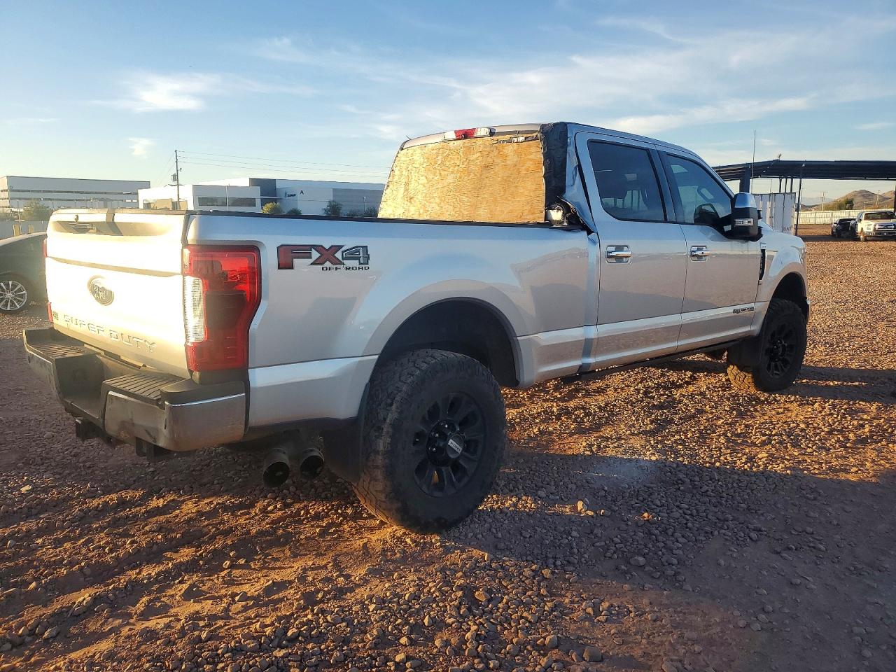 2017 Ford F250 VIN 1FT7W2BT6HED08644 photo 3