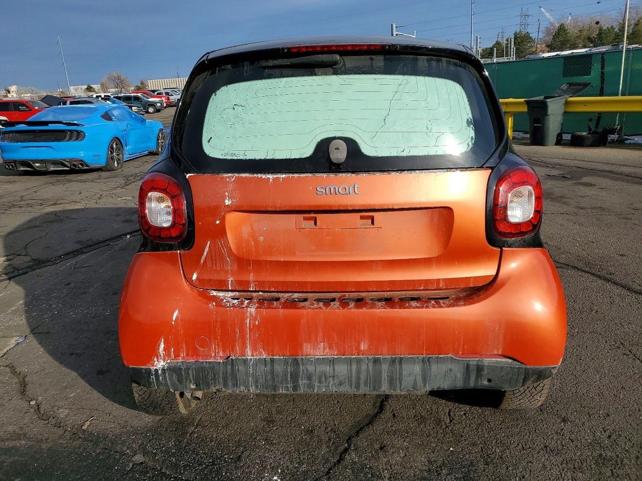 2016 SMART Fortwo VIN WMEFJ5DA1GK068671 photo 6