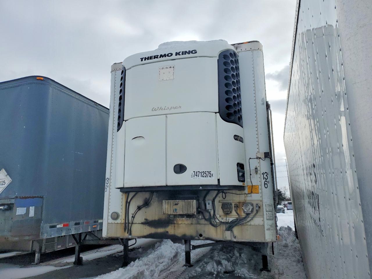 2013 UTIL All models VIN 1UYVS2483DM531401 photo 2