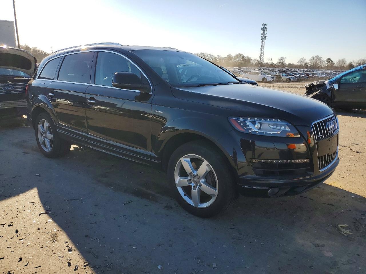 2015 Audi Q7 VIN WA1LGAFE6FD010173 photo 4