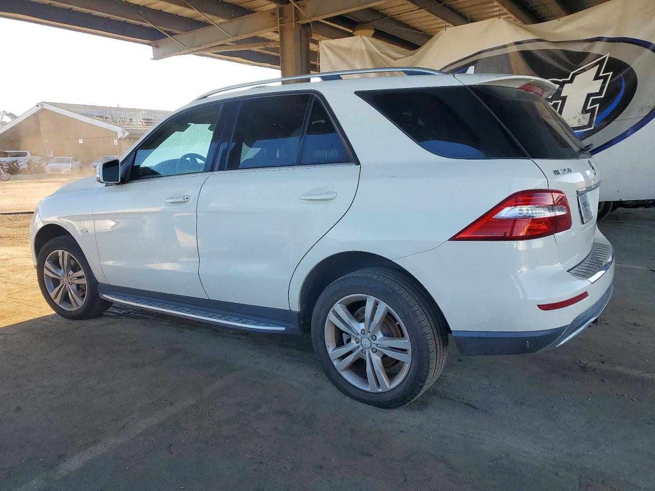 2012 Mercedes-Benz M-class VIN 4JGDA5HB3CA003499 photo 2