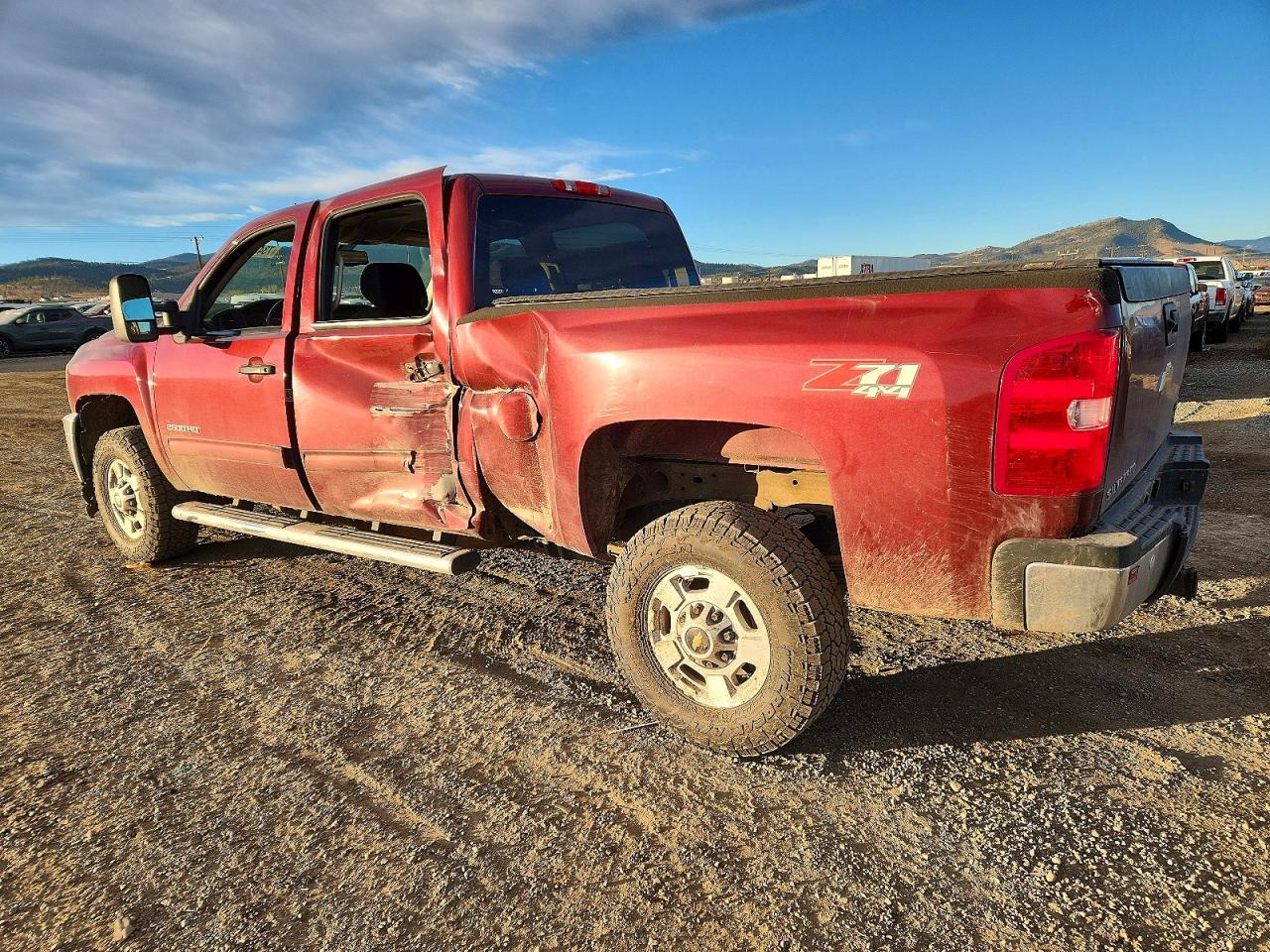 2013 Chevrolet All models VIN 1GC1KXCG0DF200718 photo 2