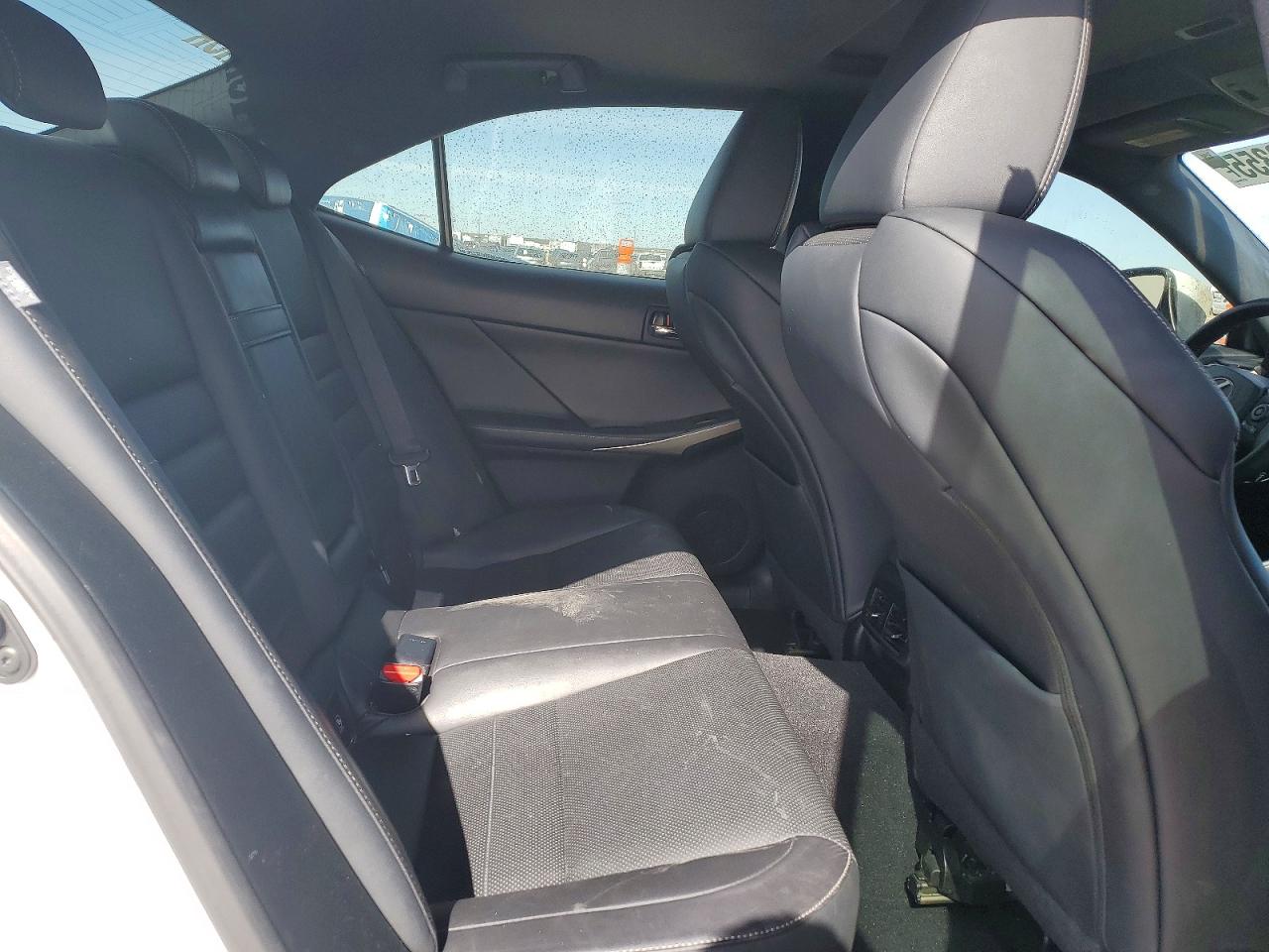 2015 Lexus Is VIN JTHBF1D22F5079139 photo 10