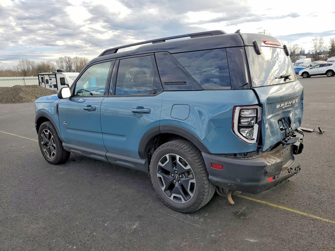 2021 Ford Bronco VIN 3FMCR9C61MRB00164 photo 2