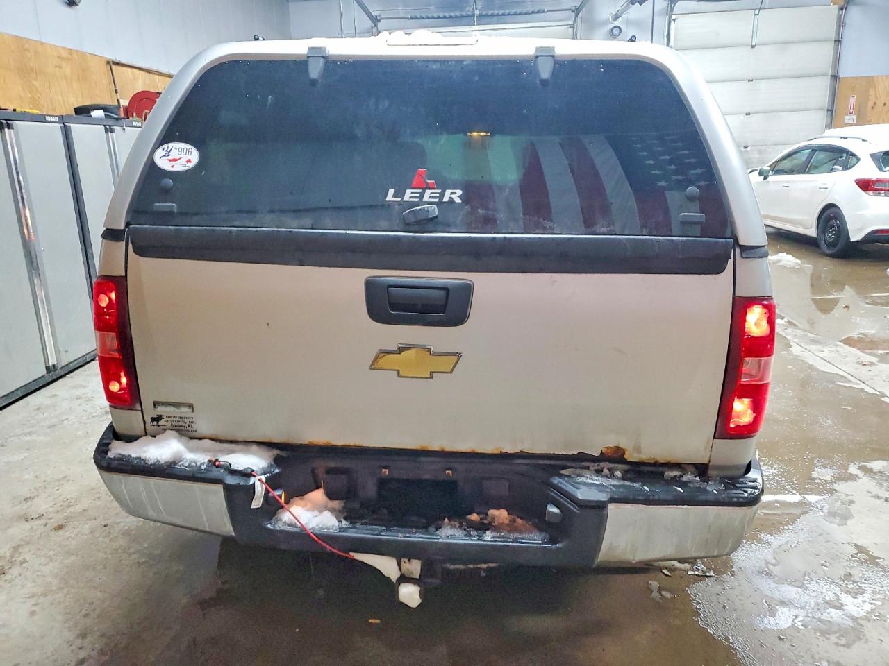 2010 Chevrolet All models VIN 1GCSKPE32AZ216184 photo 6