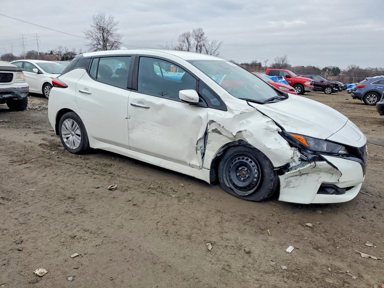 2023 Nissan Leaf VIN 1N4AZ1BV5PC561169 photo 4