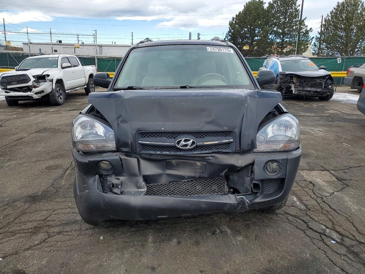 2005 Hyundai Tucson VIN KM8JN72D25U132610 photo 5