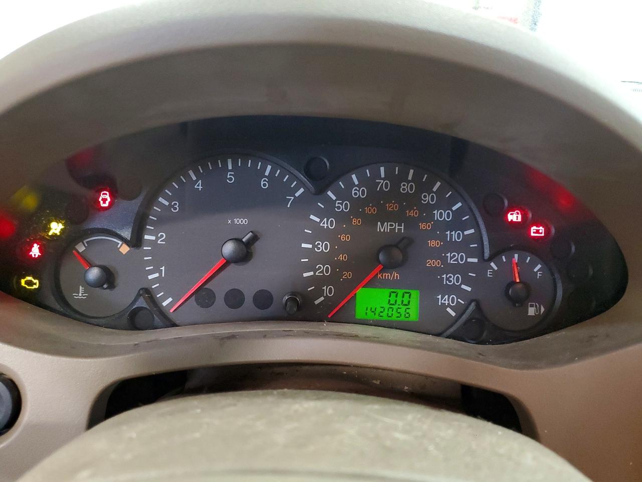 2006 Ford Focus VIN 1FAFP36N76W108119 photo 9