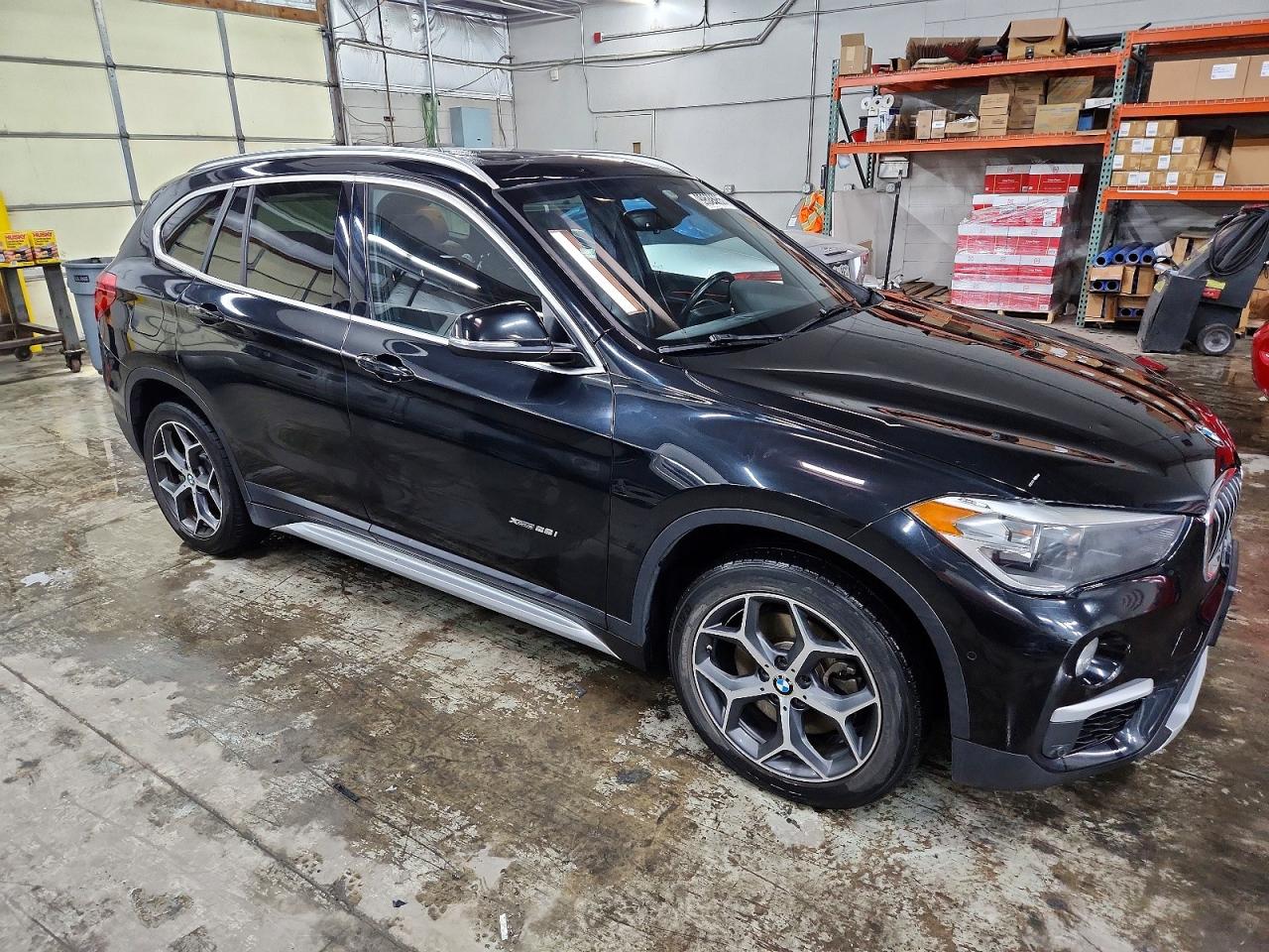 2018 BMW X1 VIN WBXHT3C31J5F92200 photo 4