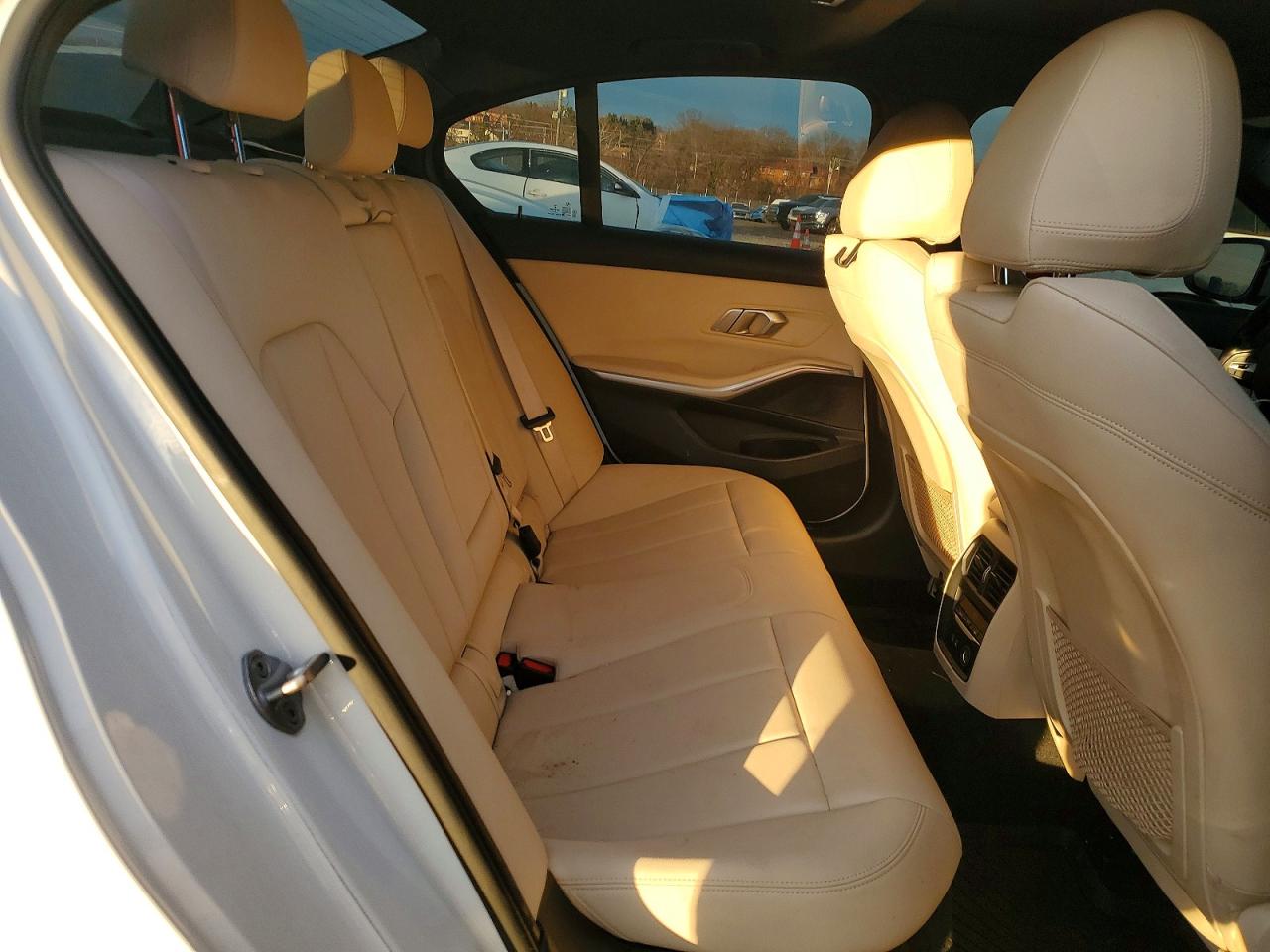 2020 BMW 3 series VIN 3MW5R1J0XL8B18659 photo 10