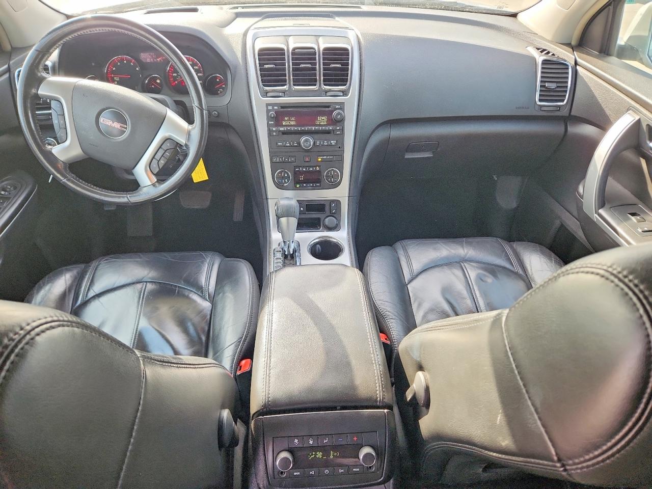 2008 GMC Acadia VIN 1GKEV23738J179236 photo 8