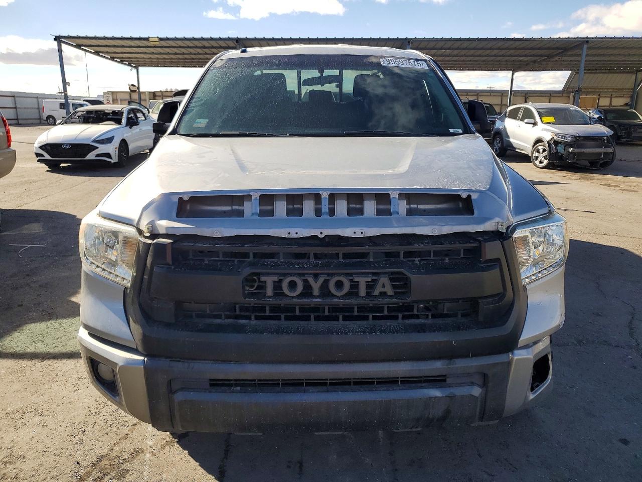 2015 Toyota Tundra VIN 5TFUW5F15FX445444 photo 5