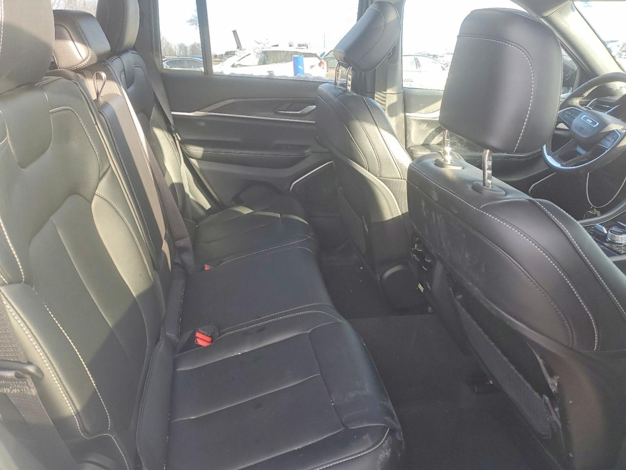 2025 JEEP Grand cher VIN 1C4RJYB61S8664400 photo 11