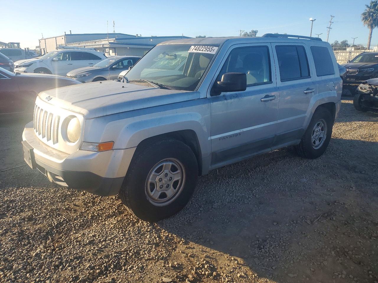 2011 Jeep Patriot VIN 1J4NT1GA2BD170349 photo 1