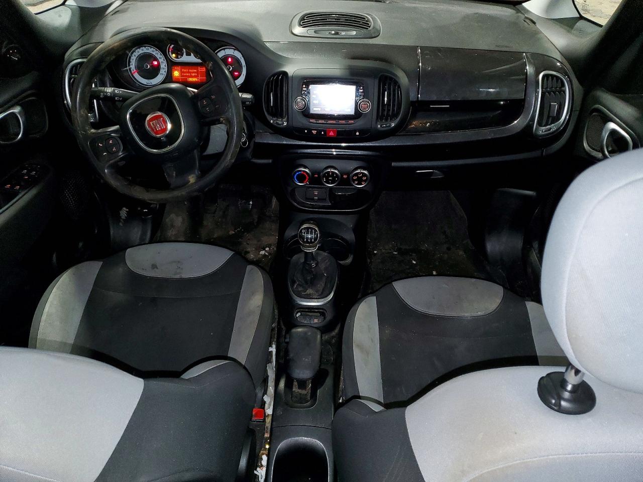 2015 Fiat 500 VIN ZFBCFAAH3FZ033118 photo 8