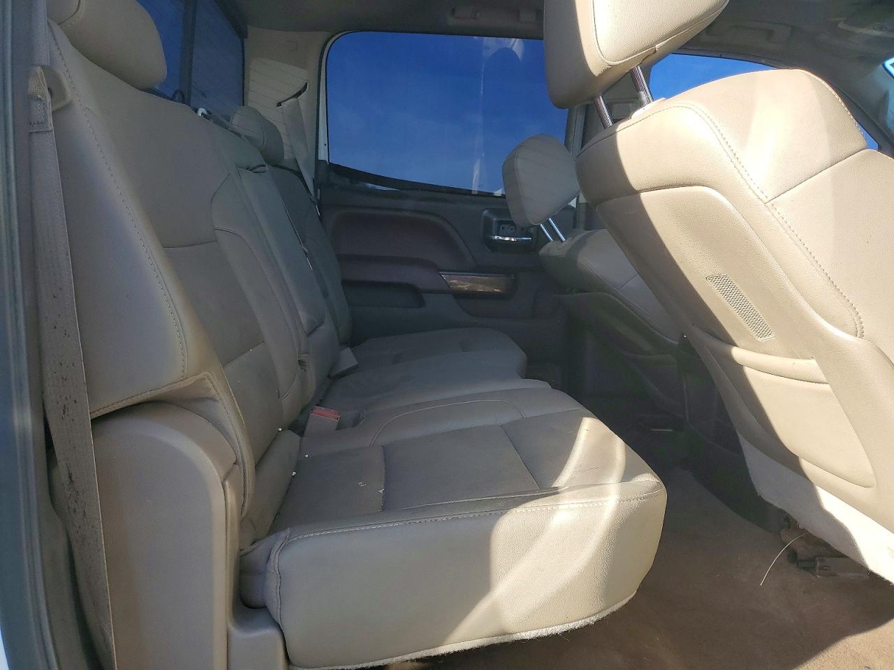 2015 Chevrolet All models VIN 1GC4K0C81FF557762 photo 10