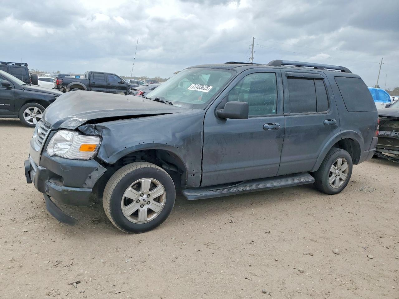 2009 Ford Explorer VIN 1FMEU63E29UA21017 photo 1