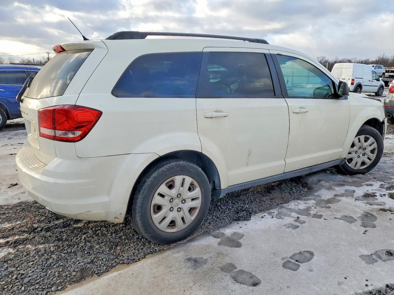 2014 Dodge Journey VIN 3C4PDCAB5ET141306 photo 3