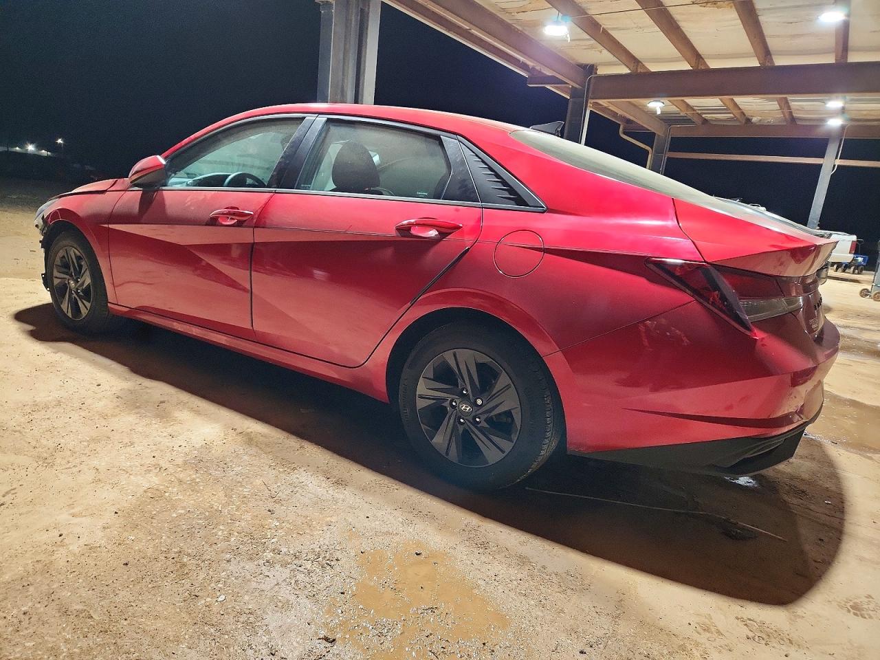 2022 Hyundai Elantra VIN 5NPLS4AGXNH062686 photo 2