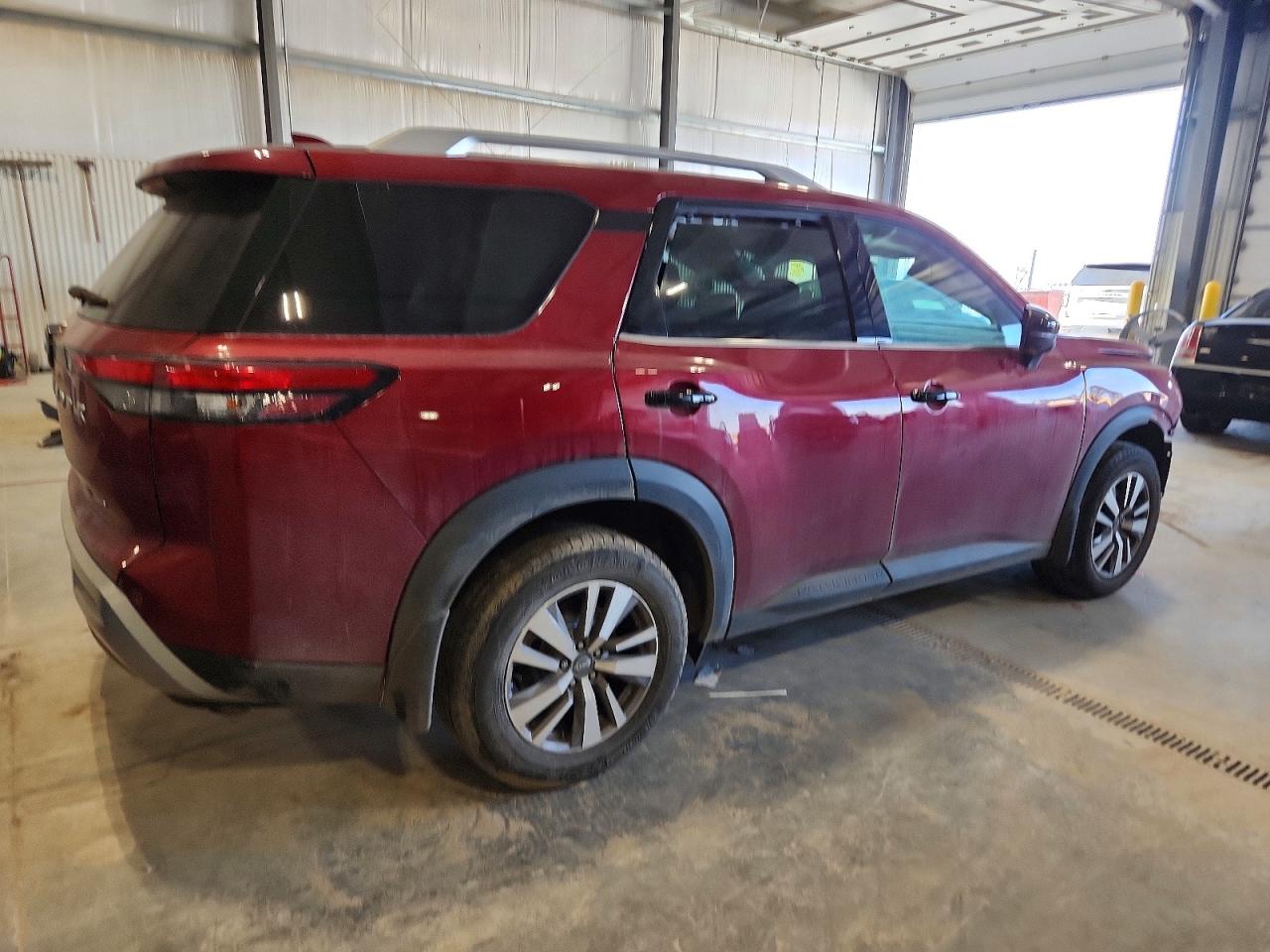 2022 Nissan Pathfinder VIN 5N1DR3CC5NC272222 photo 3