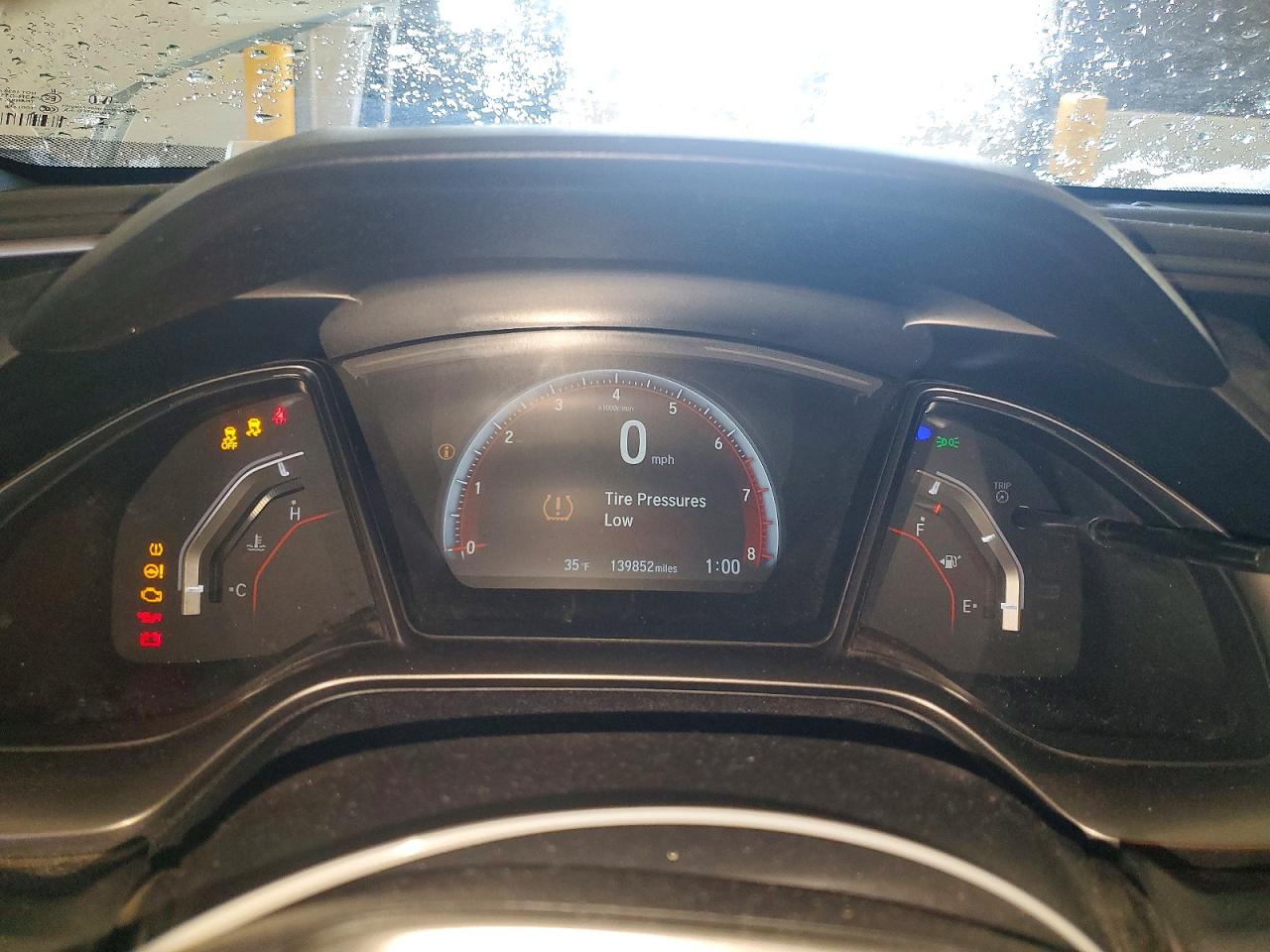 2018 Honda Civic VIN 2HGFC1E59JH700240 photo 9