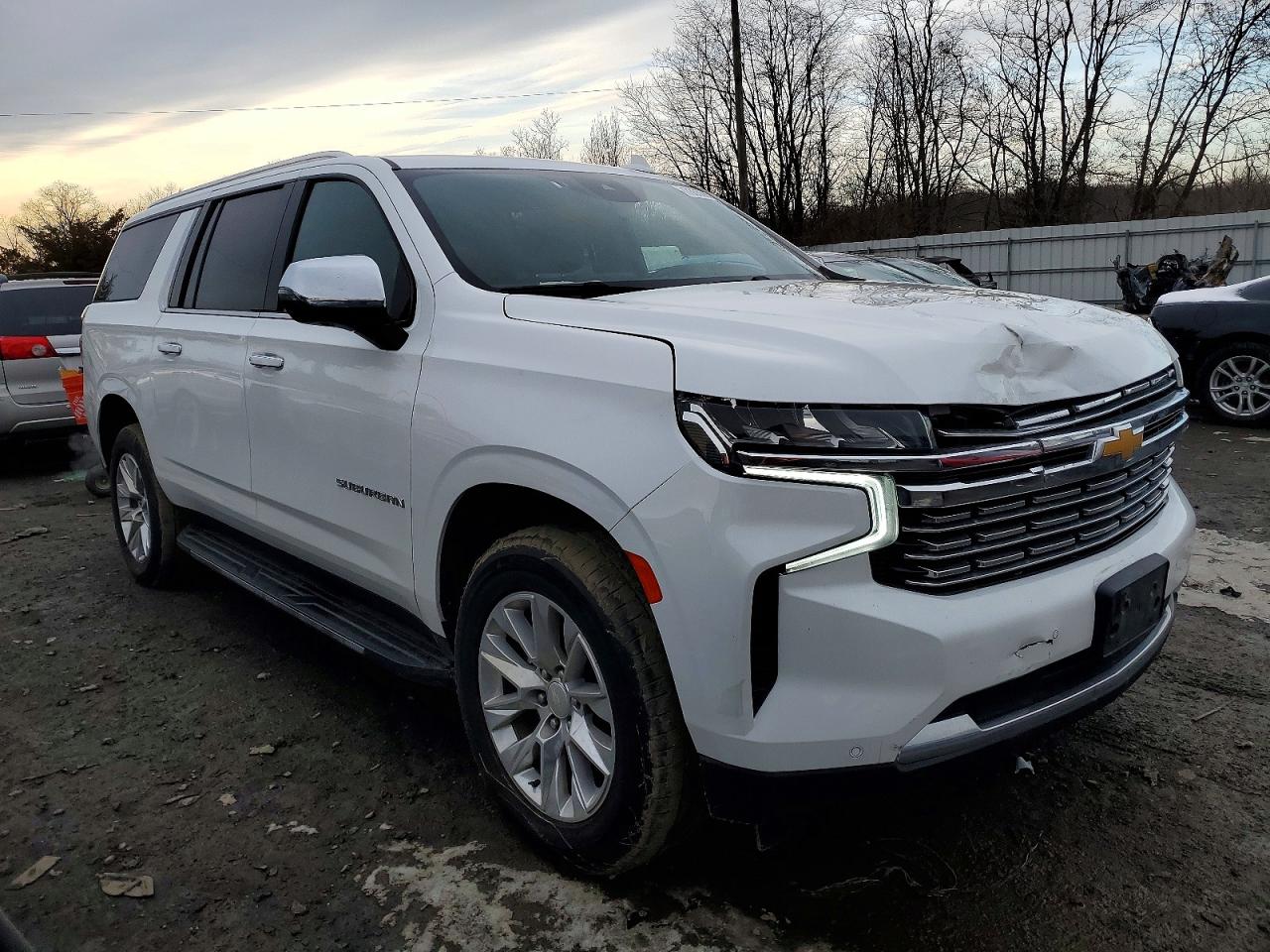 2023 Chevrolet Suburban VIN 1GNSKFKD4PR278998 photo 4