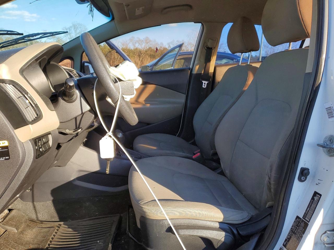 2014 Kia Rio VIN KNADM4A34E6332756 photo 7