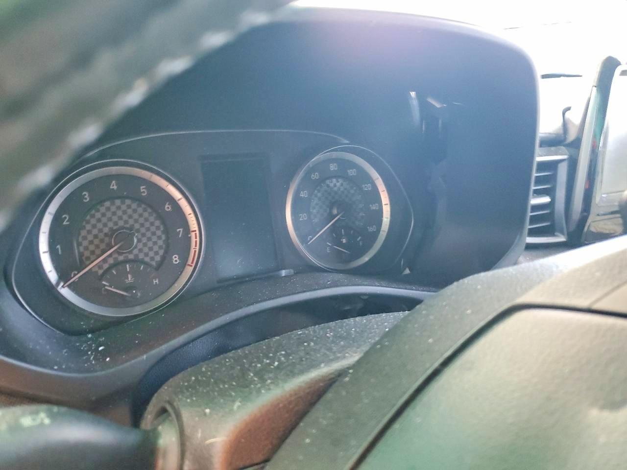 2020 Hyundai Veloster VIN KMHTG6AF1LU029613 photo 9