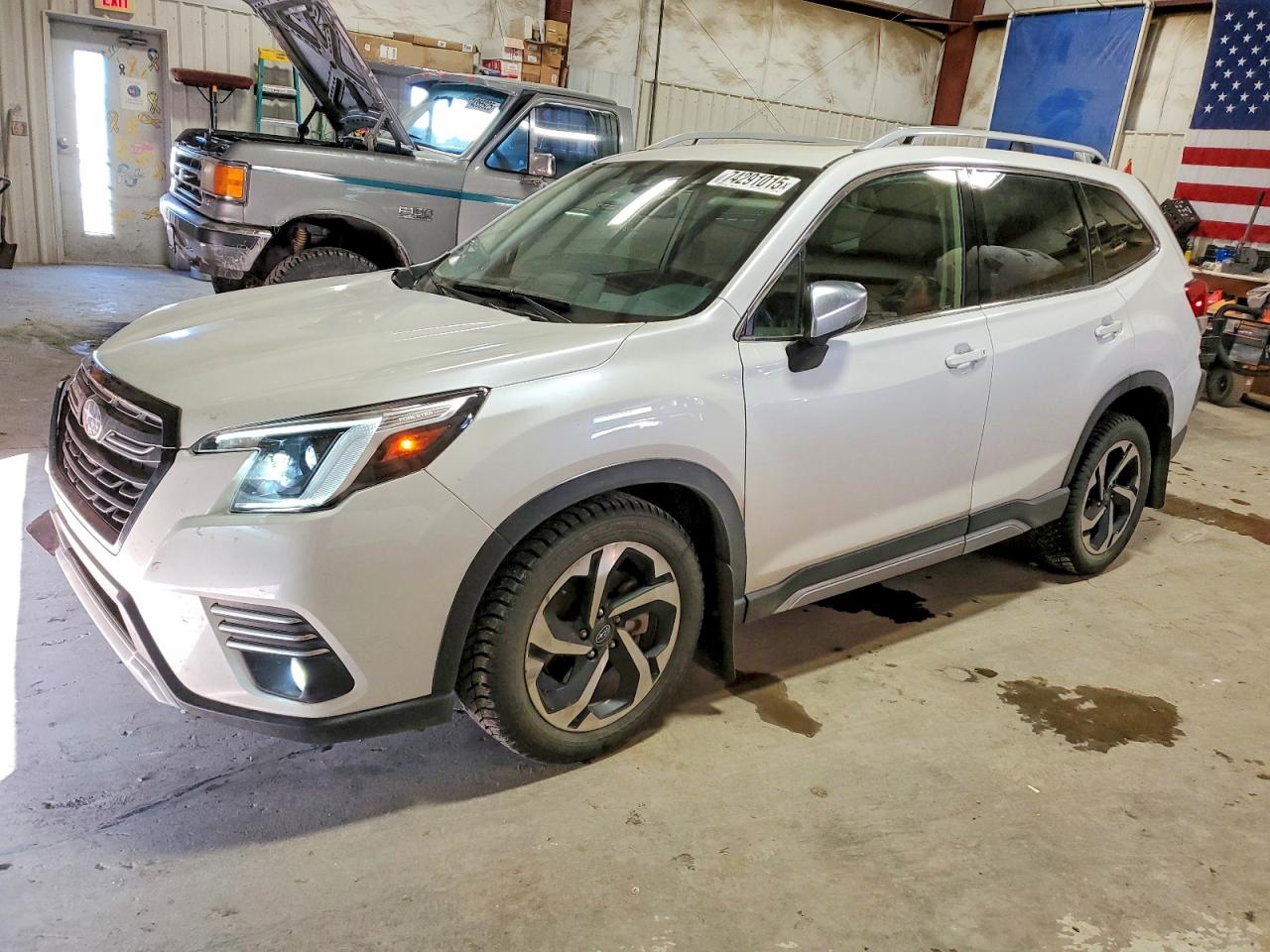 2024 Subaru Forester VIN JF2SKAMC9RH403858 photo 1