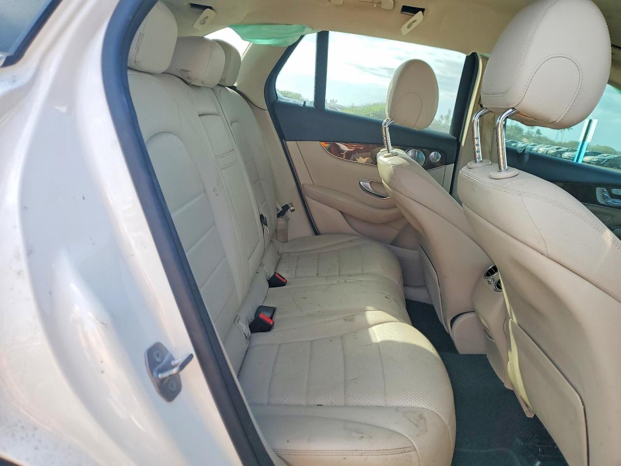 2017 Mercedes-Benz Glc class VIN WDC0G4JB5HF262523 photo 11