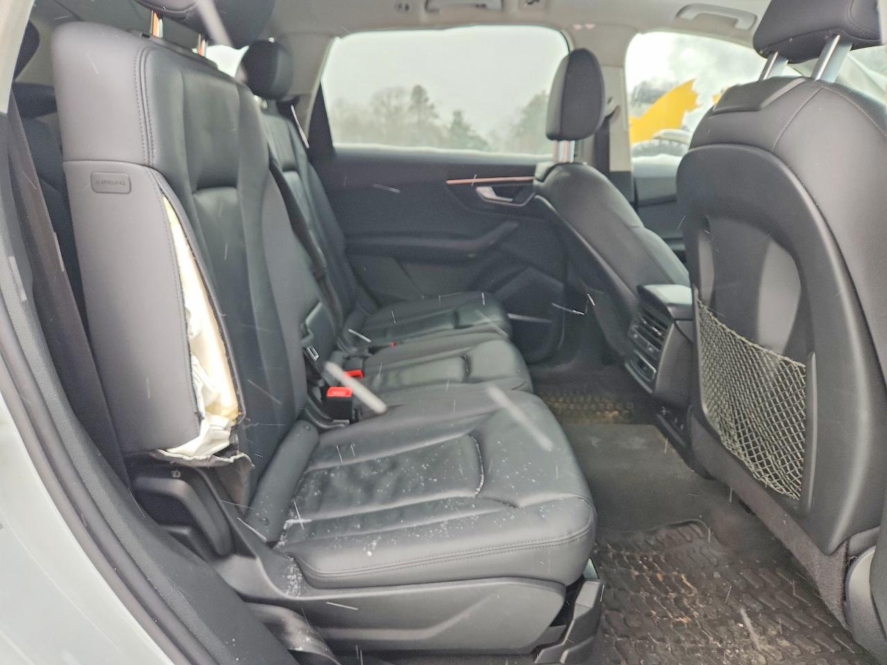 2022 Audi Q7 VIN WA1LXBF76ND014598 photo 11