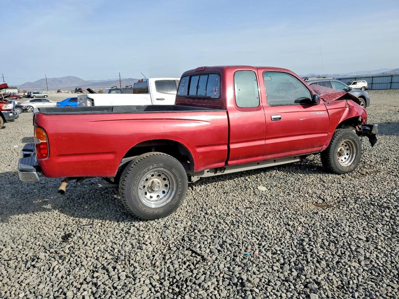 1995 Toyota Tacoma VIN 4TAUN53B8SZ058980 photo 3
