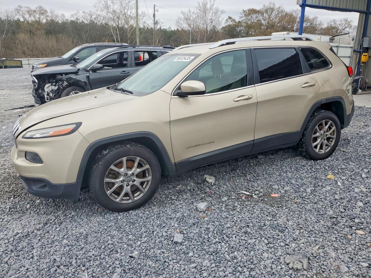 2015 Jeep Grand cher VIN 1C4PJLCB4FW616669 photo 1