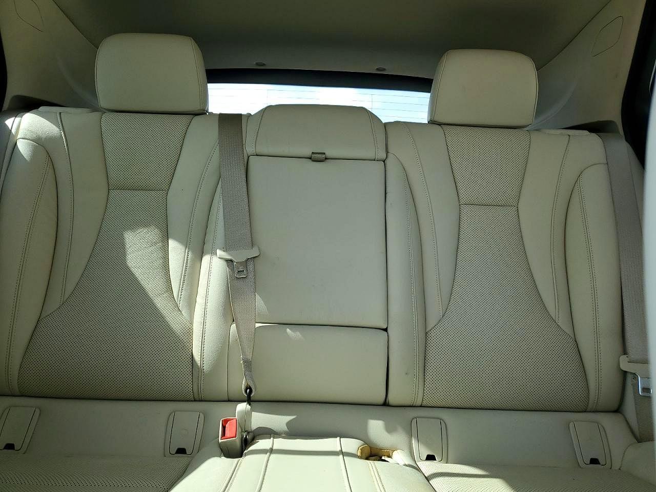 2021 Buick Envision VIN LRBFZNR40MD103919 photo 10