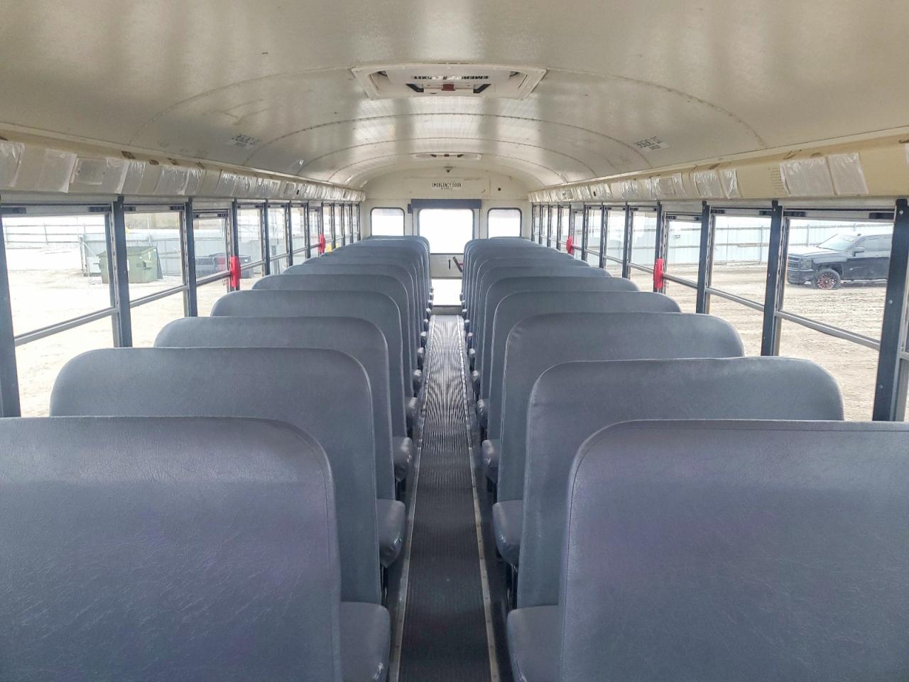 2014 IC Ce series VIN 4DRBUAAN5EB780789 photo 6